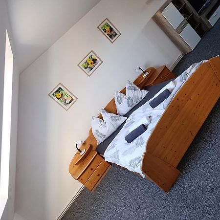 Apartman Cerna V Posumavi Adam A Eva Exteriör bild
